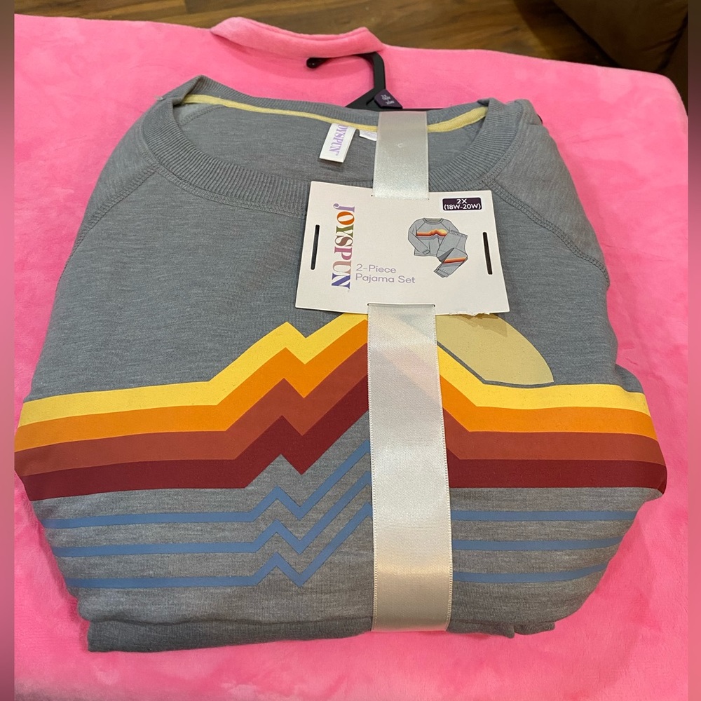 Joyspun 2-Piece Pajama Set… Size: 2X (18W-20W)… NWT… Soft and Comfortable…